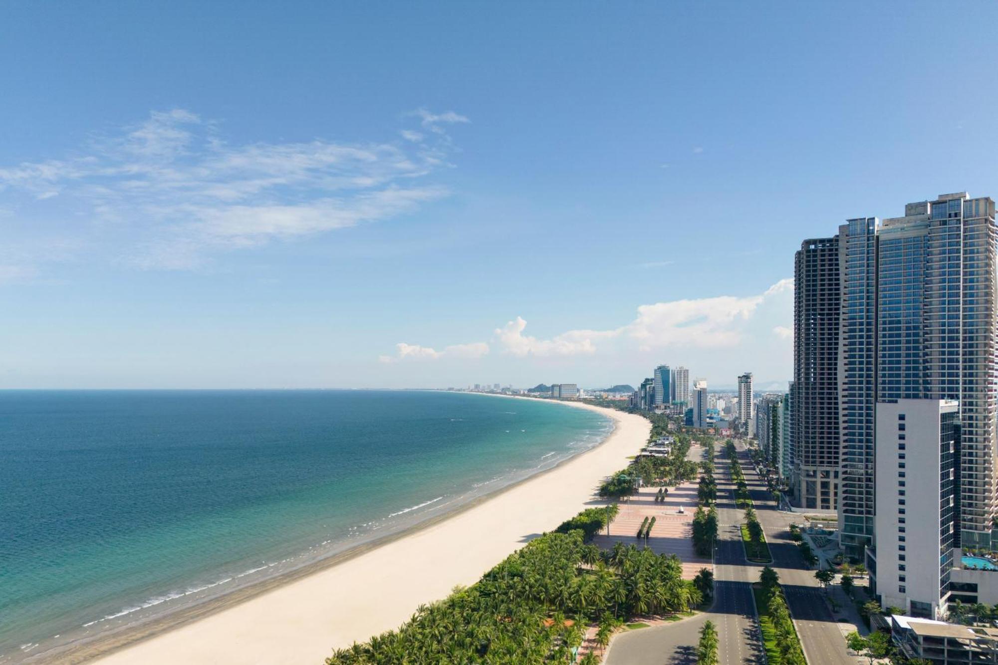 Four Points By Sheraton Danang Hotel Exterior photo